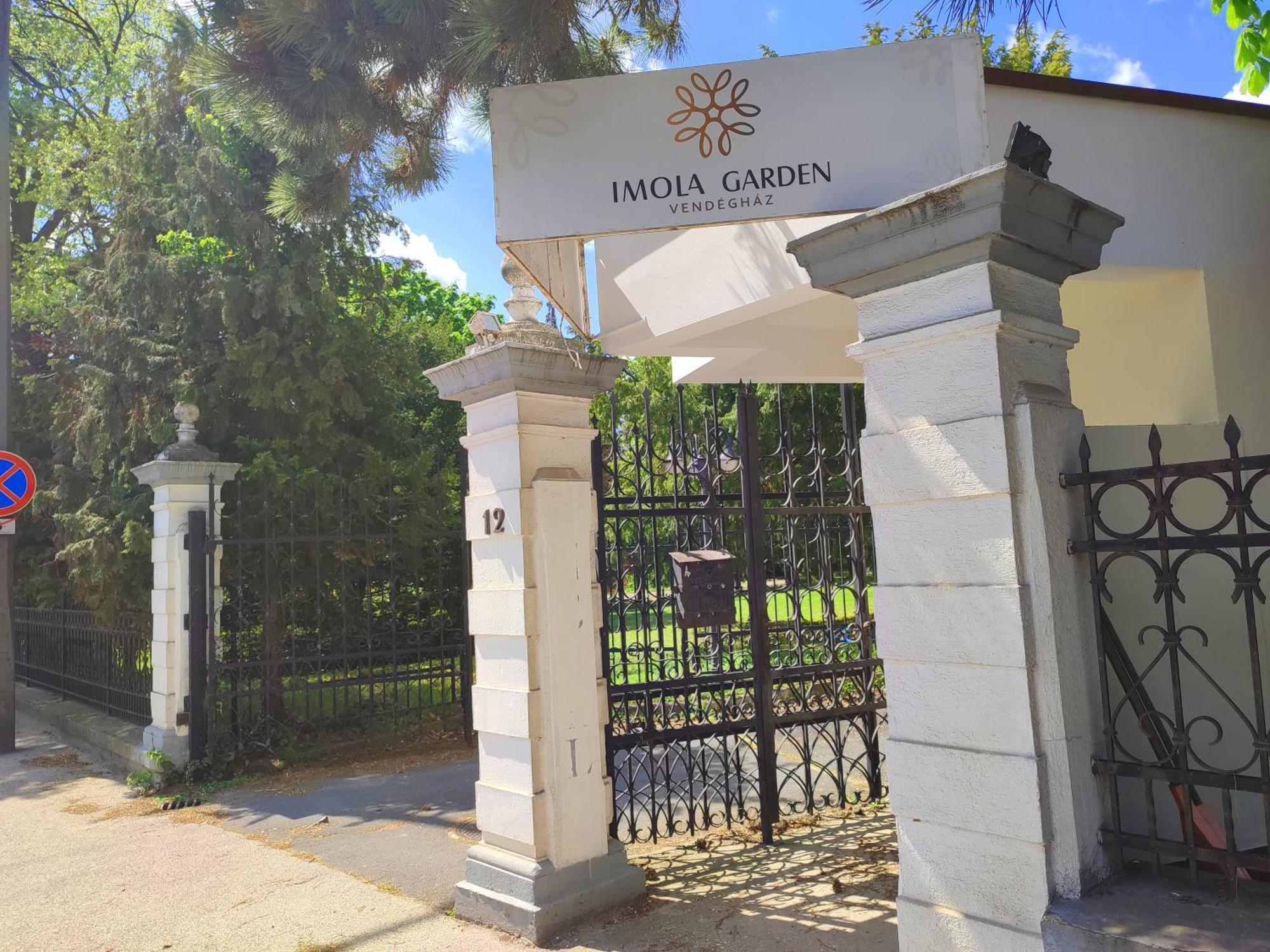 Imola Garden Vendeghaz Hotel Balatonfured Exterior photo